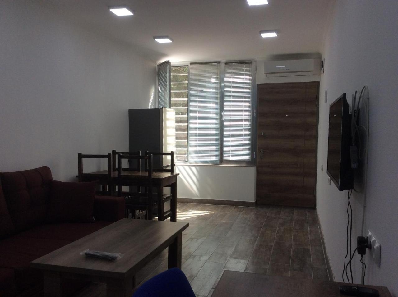 יירבאן Apartment On Saryan 24 מראה חיצוני תמונה